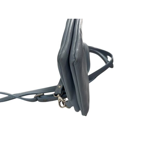 Roots Twinkie 2.0 Cloud Crossbody Bag Greener Pastures Blue Wristlet New Boho - Picture 9 of 14